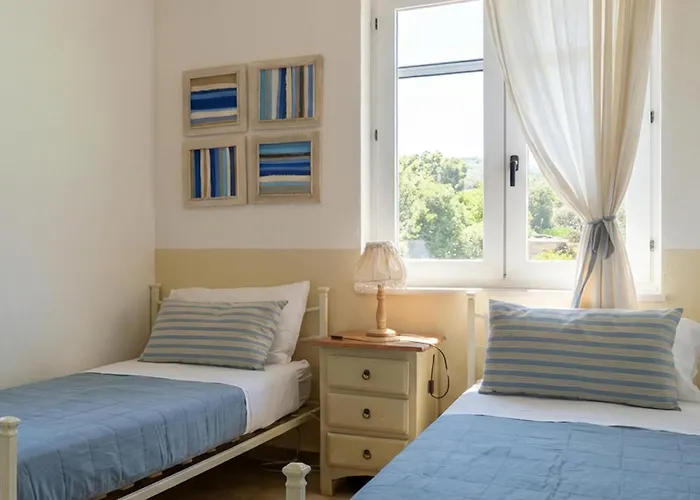 3 Bedroom Lovely In Apartament *